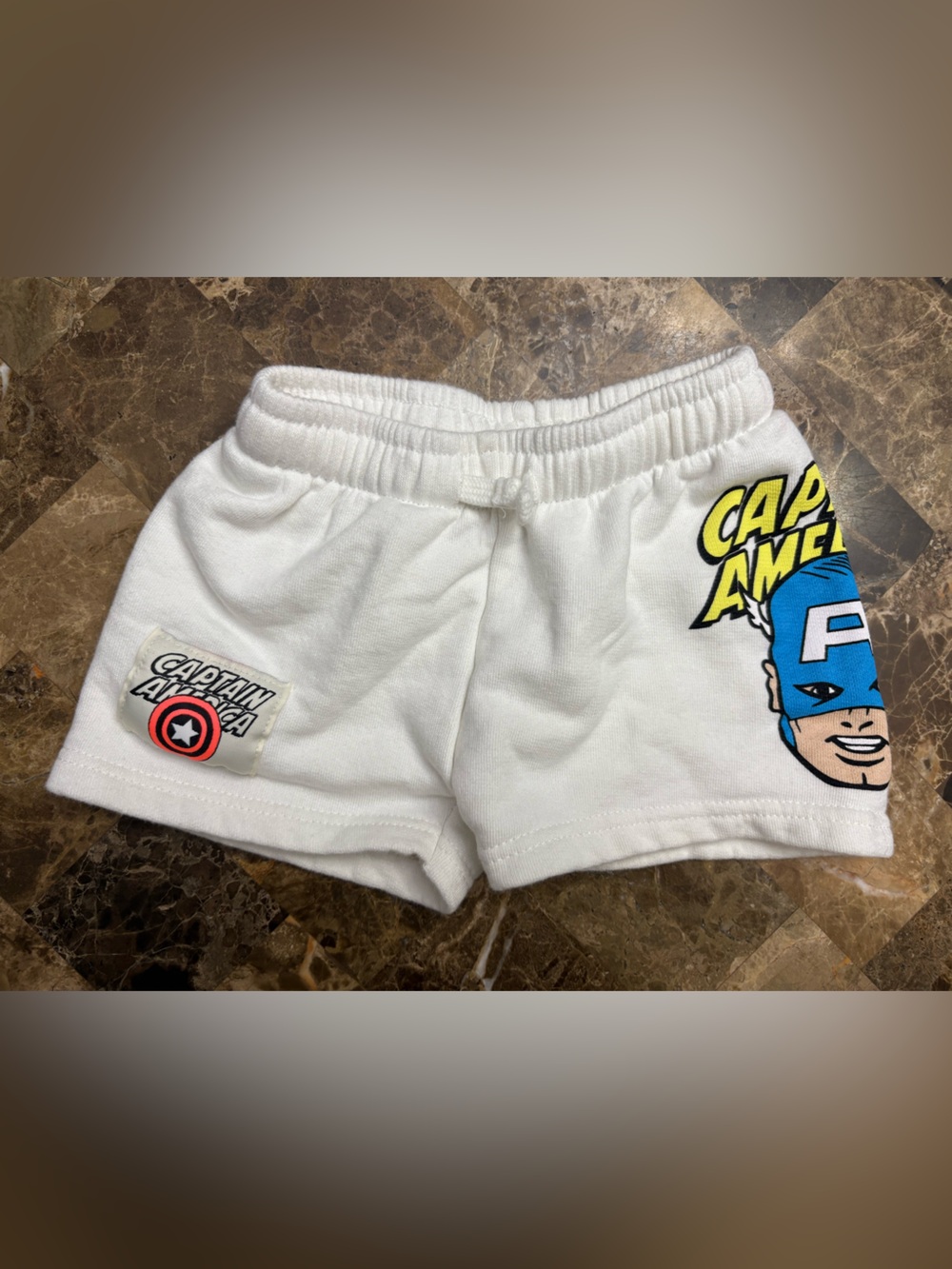 Zara White Kids Captain America Graphic Shorts 2 years